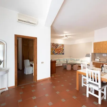 Chic Antonina Num2180 Apartment *